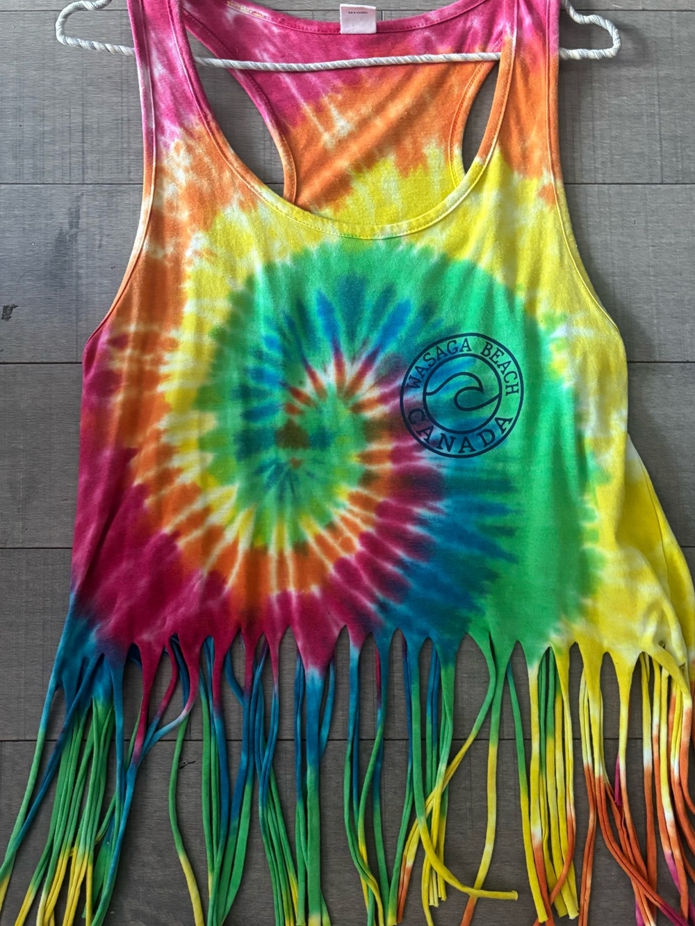 🌺5/$25🌺Vintage Women's 'Wasaga Beach' Tie-Dye Fringe Tank Top
